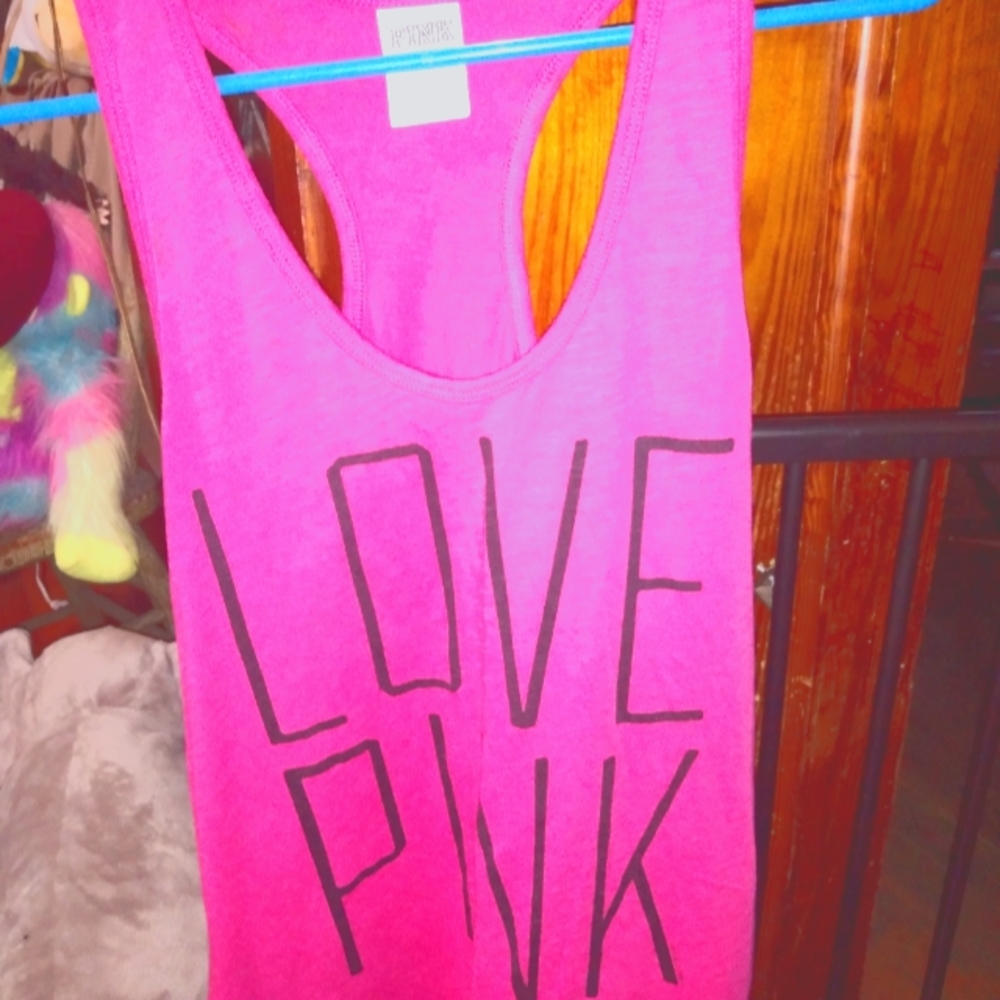 S - EUC "LOVE PINK" tank top